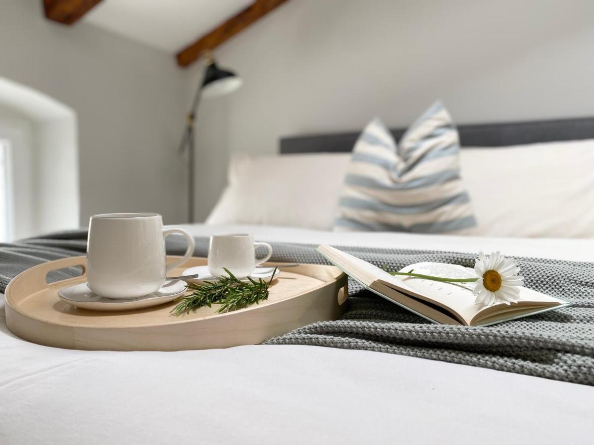 Parentium Loft Center Square Apartment Porec Bagian luar foto