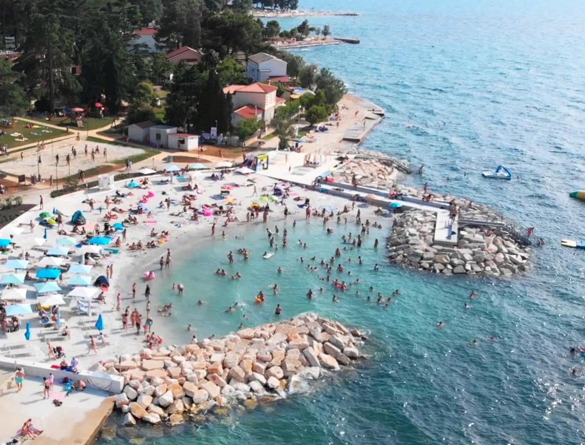 Parentium Loft Center Square Apartment Porec Bagian luar foto