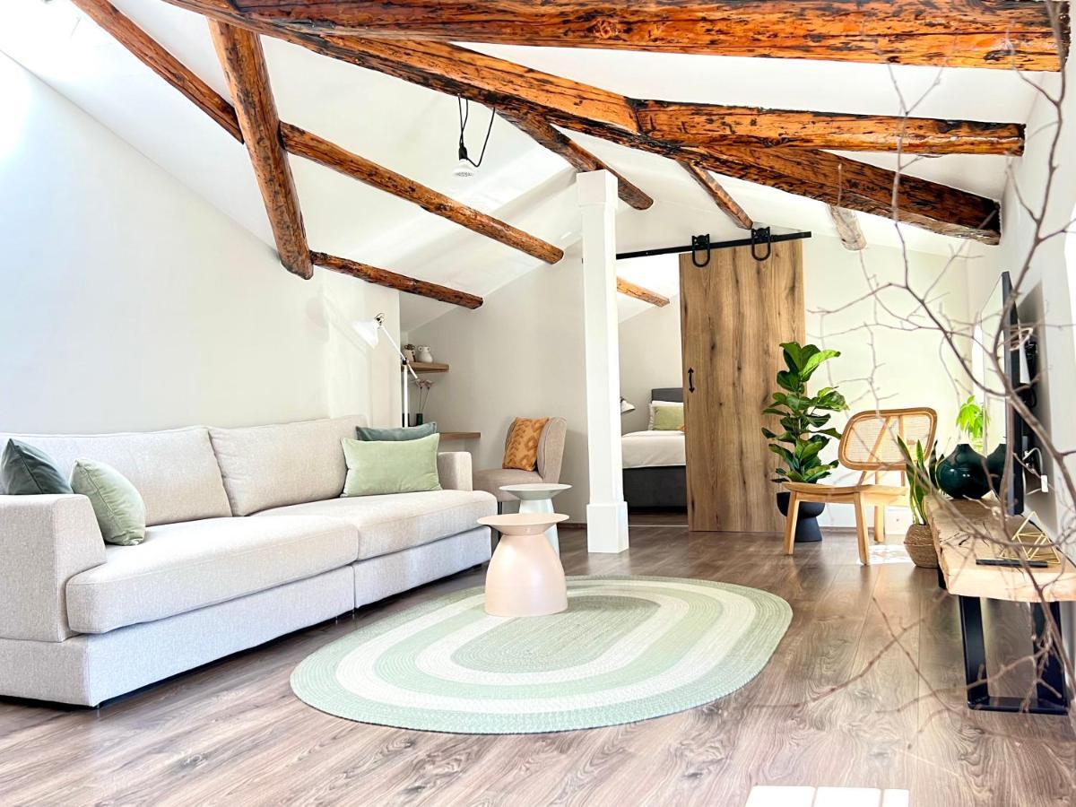 Parentium Loft Center Square Apartment Porec Bagian luar foto
